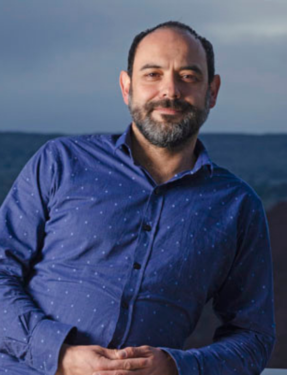 MAURICIO ROSSO<span class="dot">.</span>